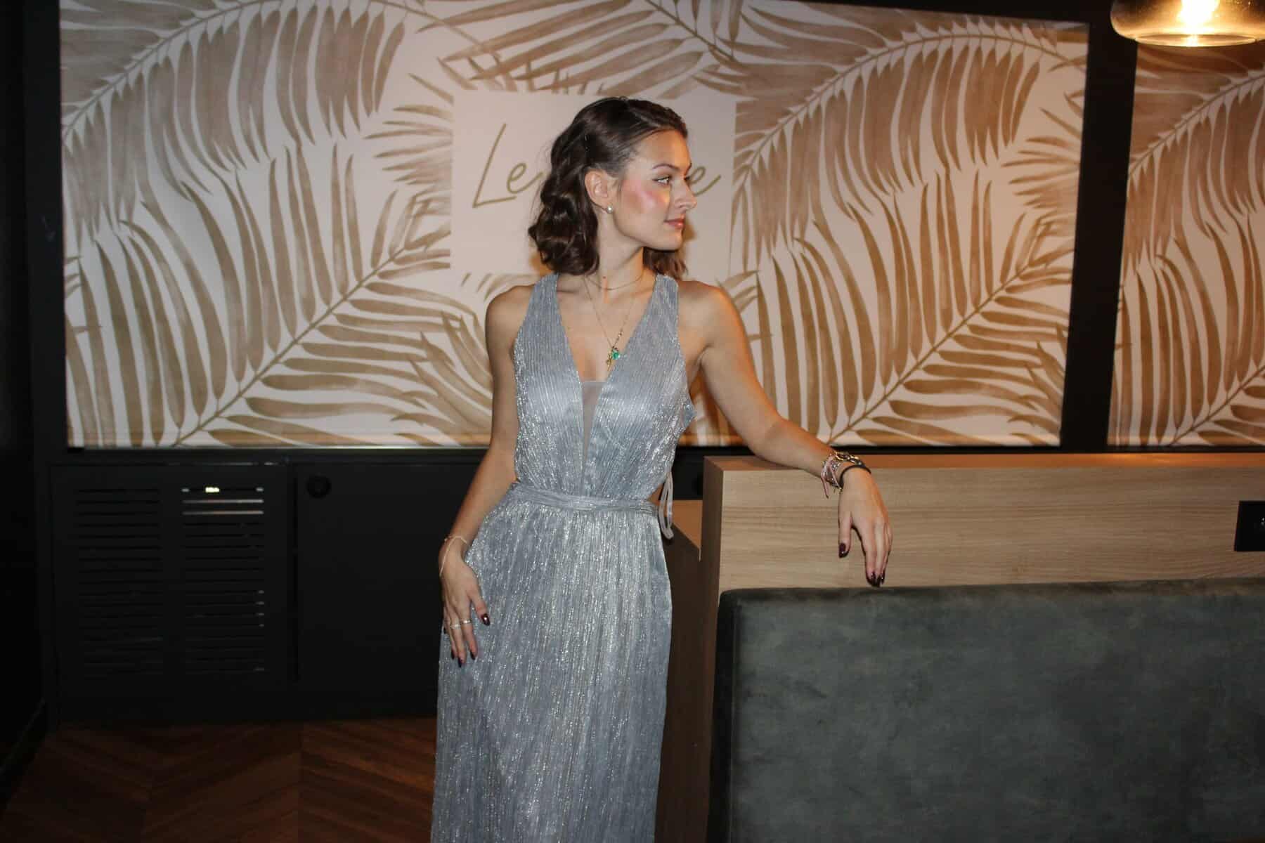 Robe longue argentée dos nu ch 8785