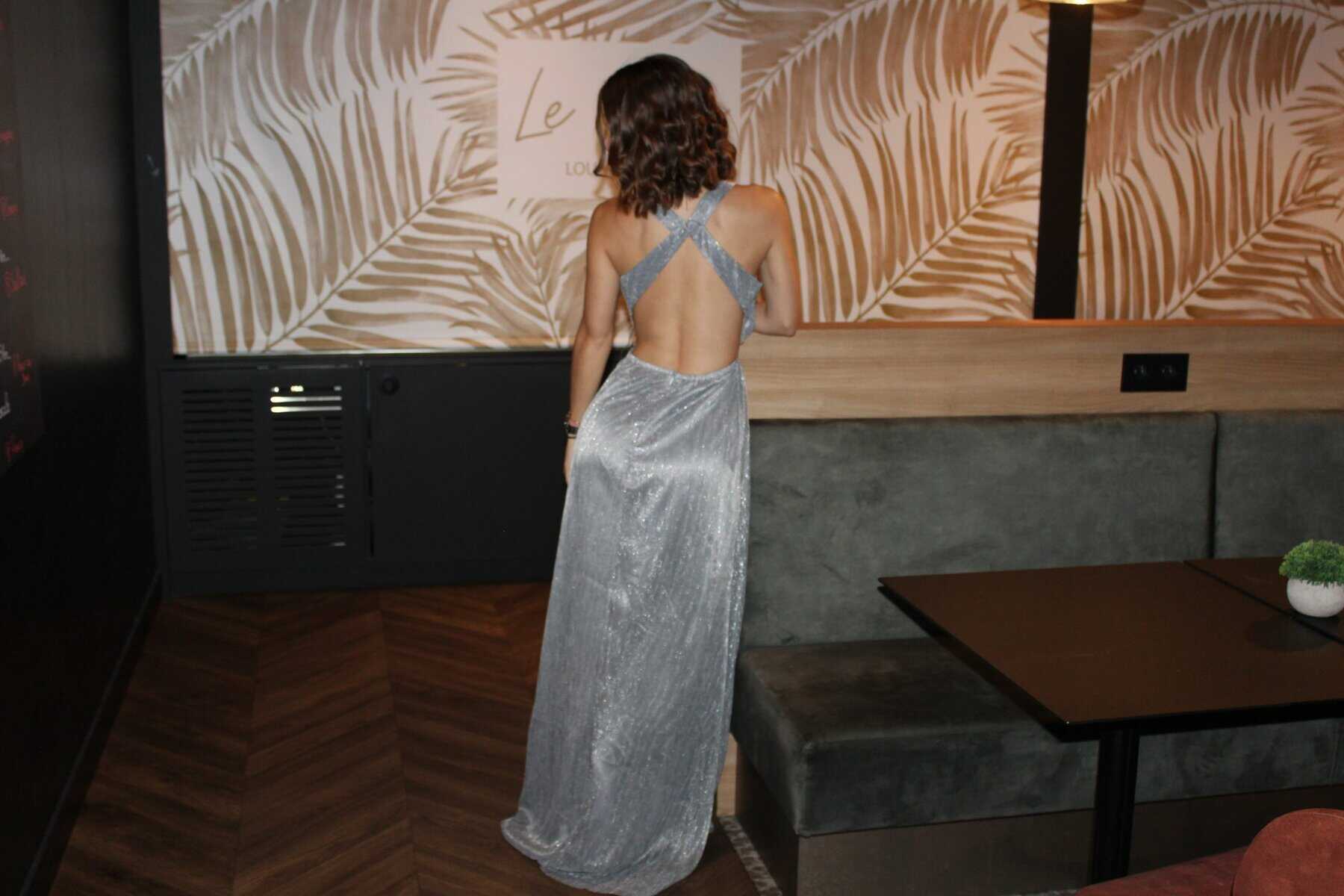Robe longue argentée dos nu ch 8785