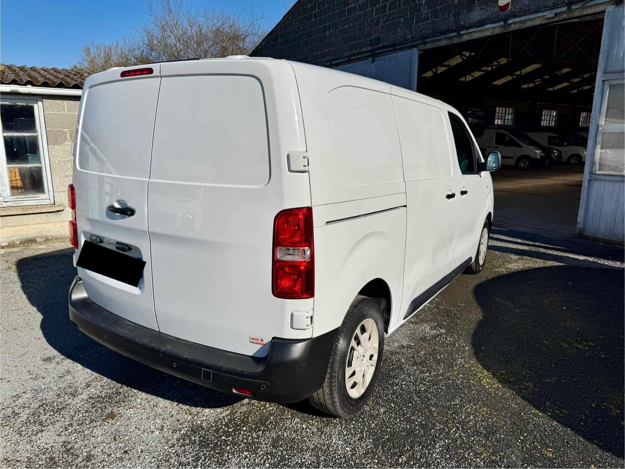 Citroen Jumpy taille M 2.0l 120cv – 1ère main – photo 4