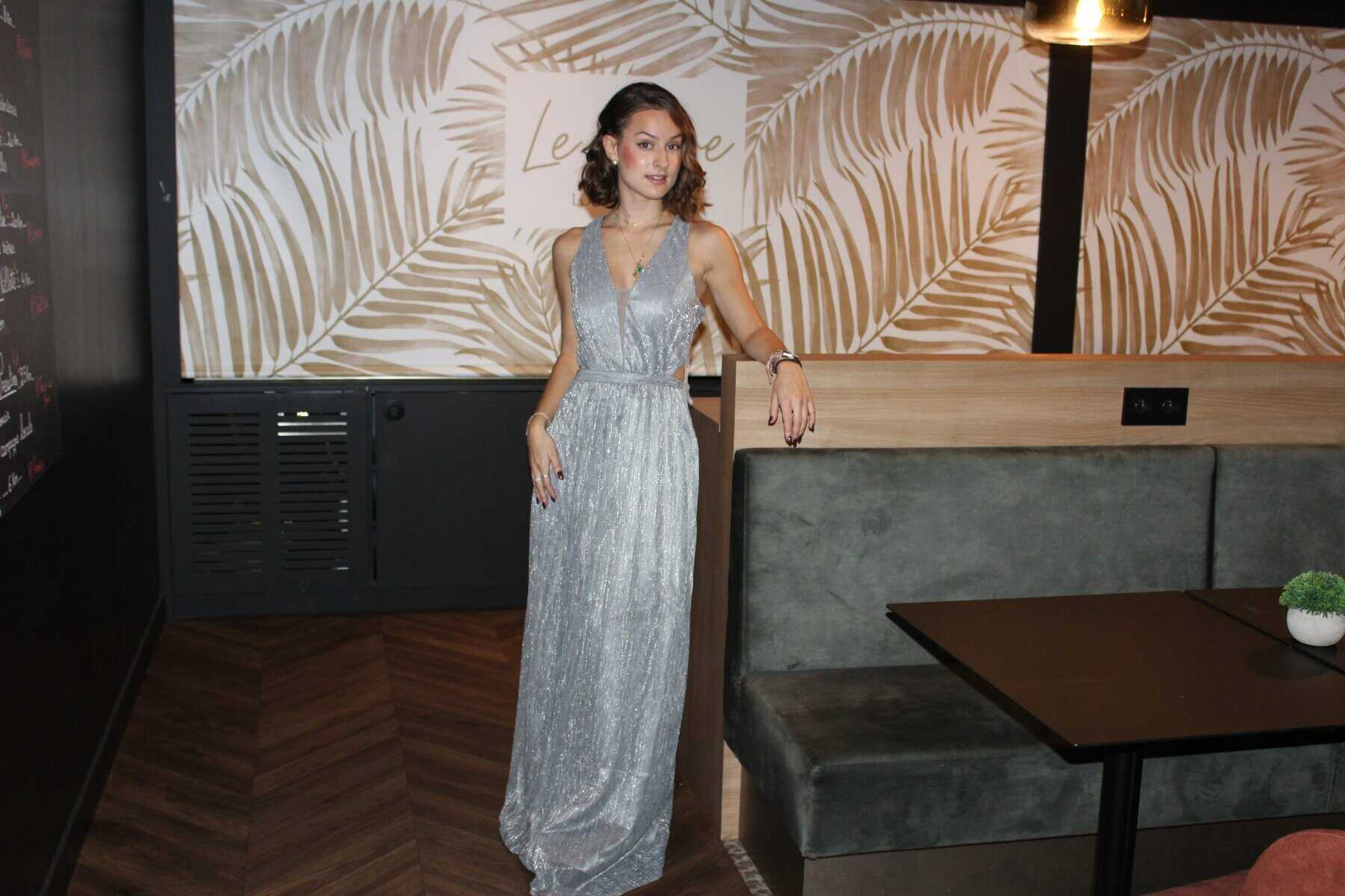 Robe longue argentée dos nu ch 8785