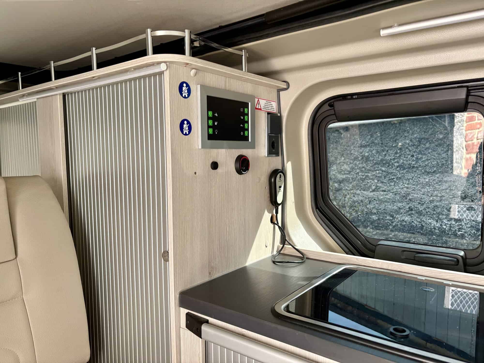 FONT VENDÔME AUTOCAMP 2.0 dCi 150 BVA – 2021 – 24 430 km – 1ère main – photo 15