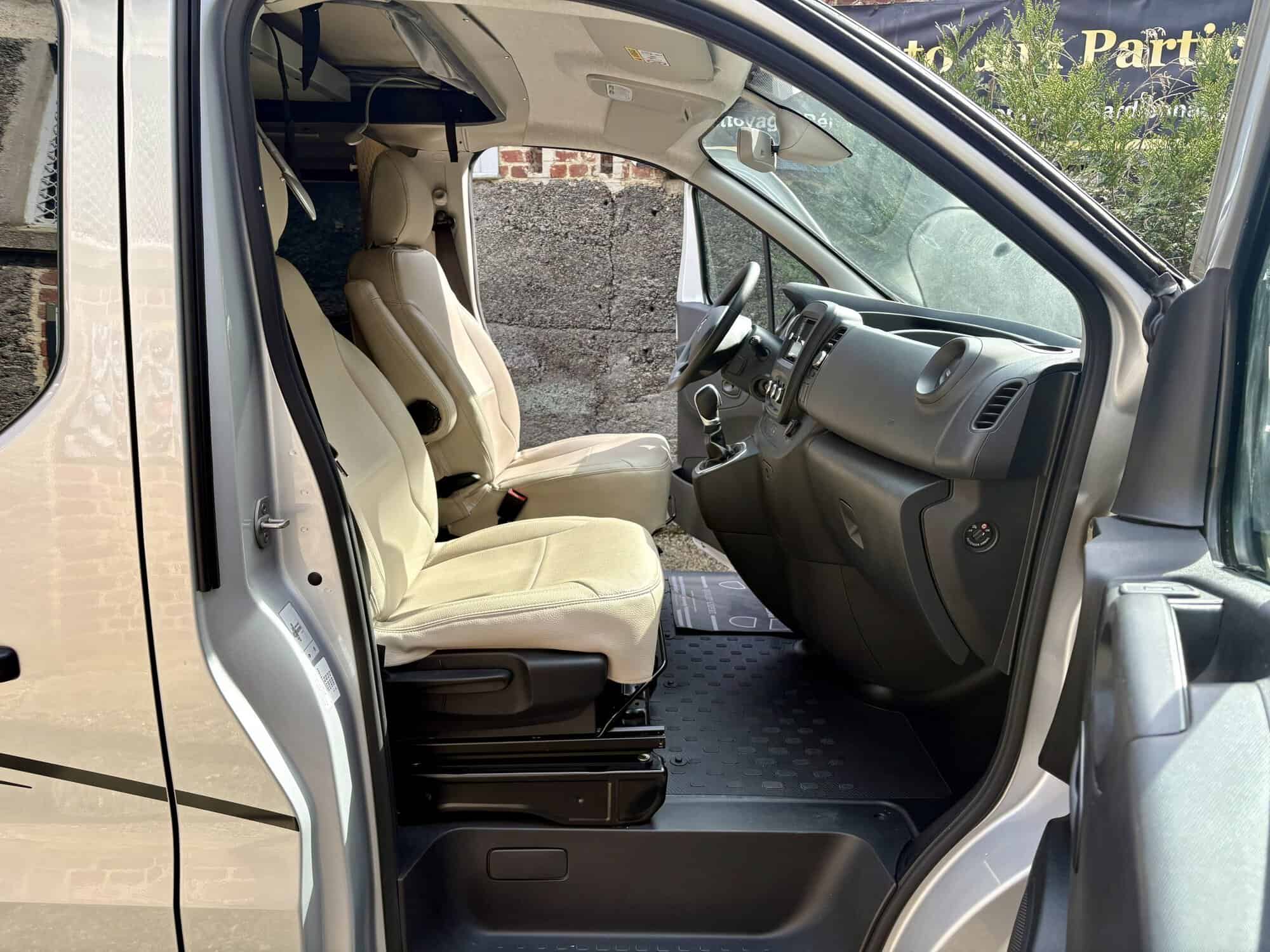 FONT VENDÔME AUTOCAMP 2.0 dCi 150 BVA – 2021 – 24 430 km – 1ère main – photo 7