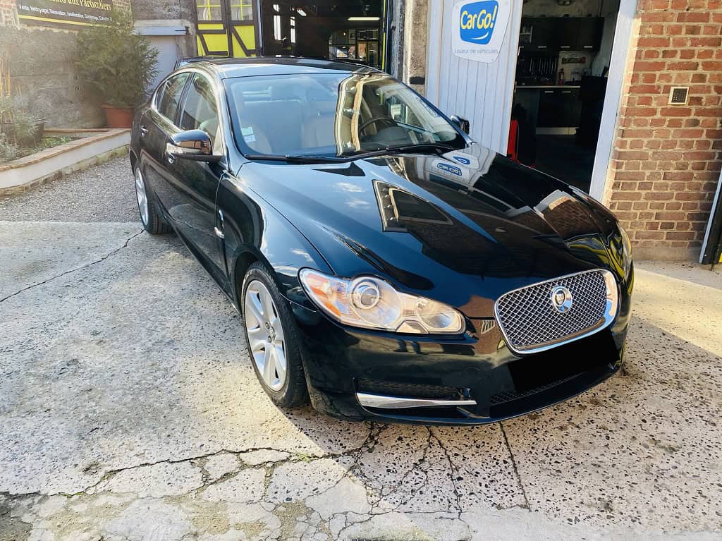 Jaguar XF 2.7D Luxe Premium – photo 2