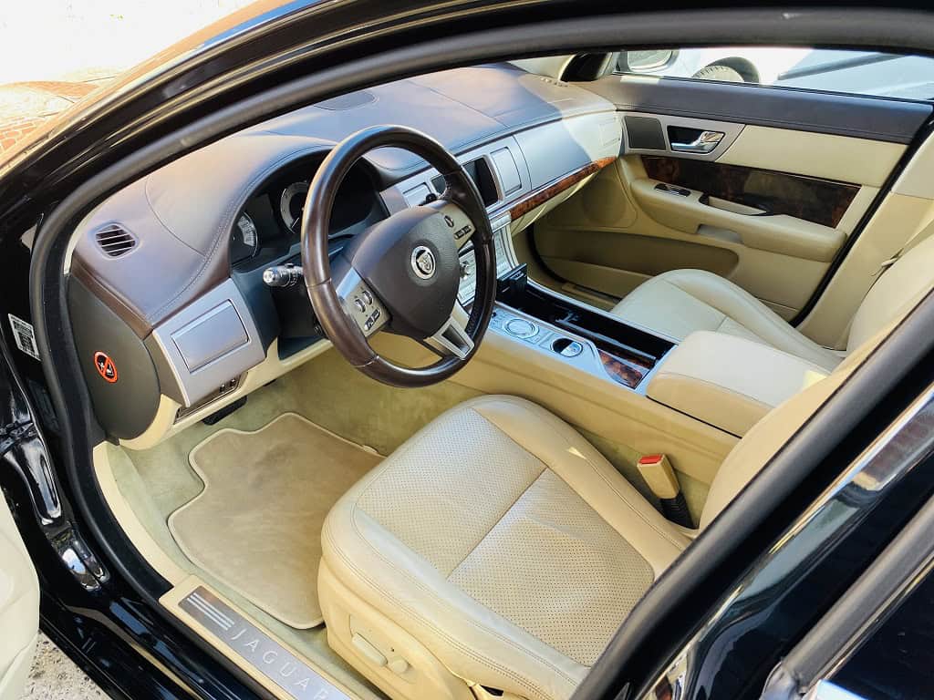 Jaguar XF 2.7D Luxe Premium – photo 5