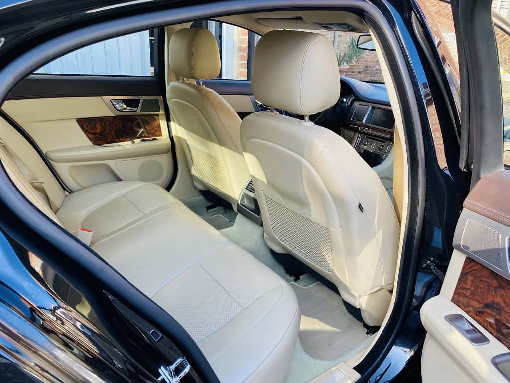 Jaguar XF 2.7D Luxe Premium – photo 7