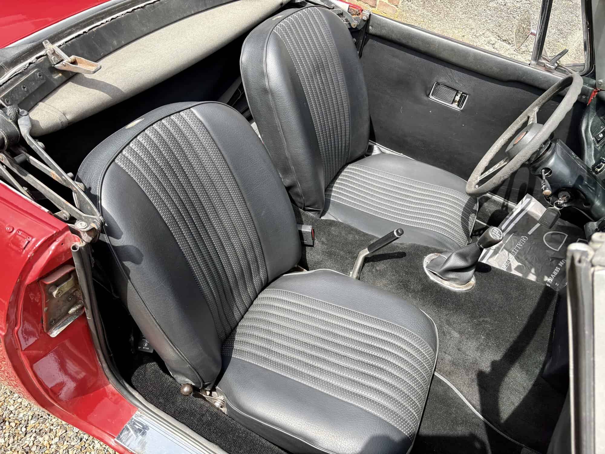 MG MGB ROADSTER 1.8L – 1969 – CABRIOLET – photo 6