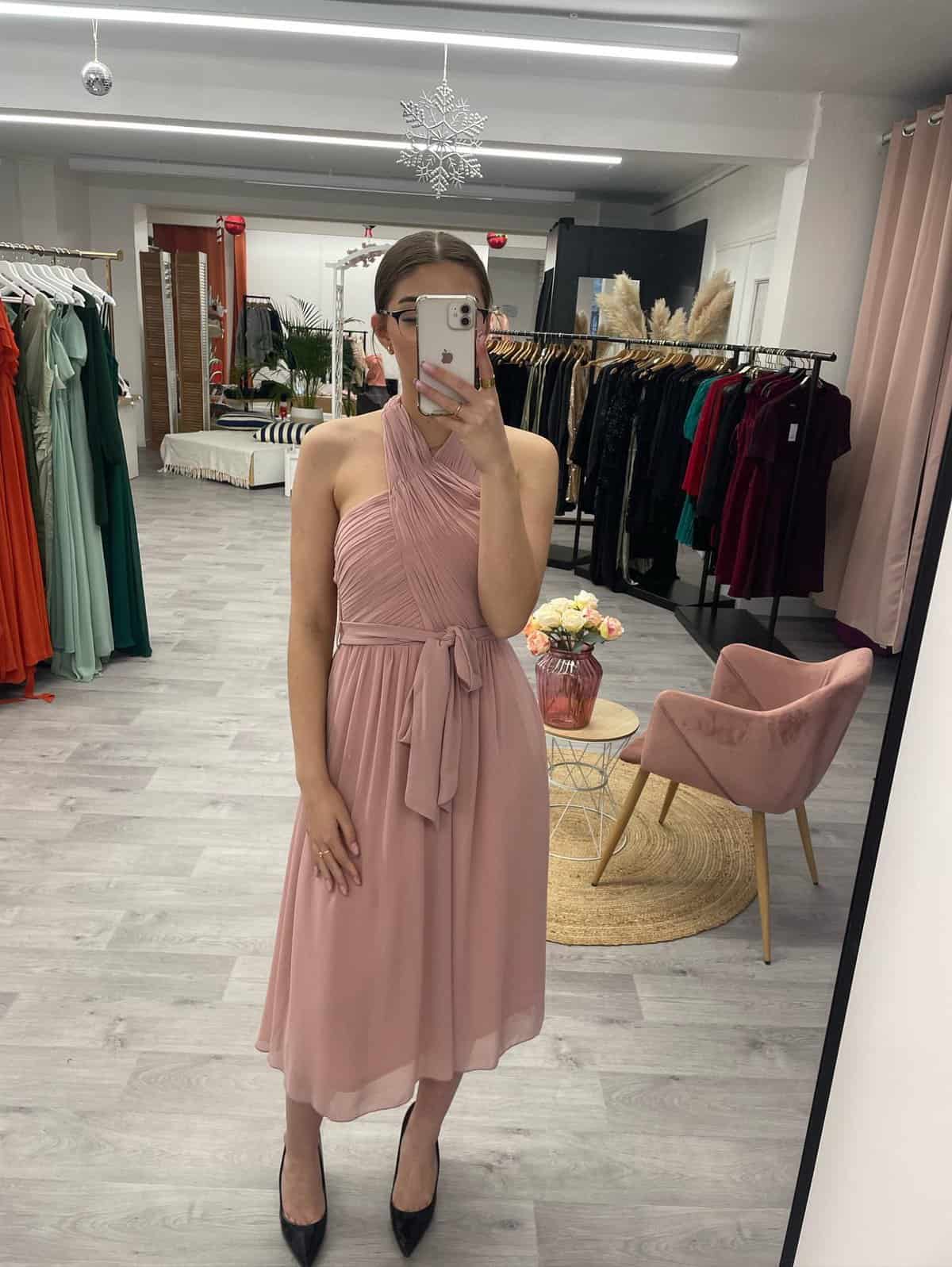 Robe courte de cérémonie rose poudré